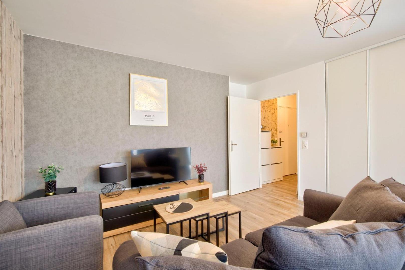 Le Perfectionniste - Spacieux Logement Terrasse Avec Parking Cachan Exterior foto